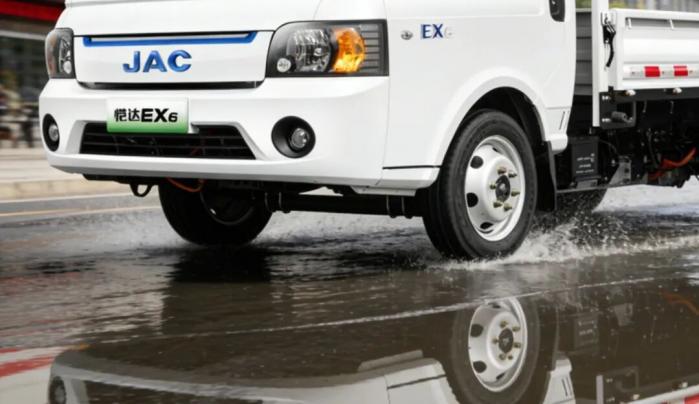 江淮恺达EX6-82度：你，真的好“拼”！