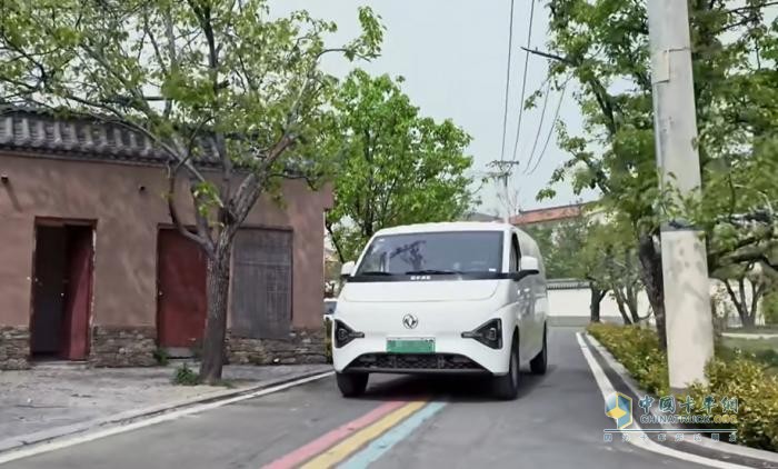 “运满四方”，VAN物畅达 东风睿立达VAN家族漫游中国，实力尽显