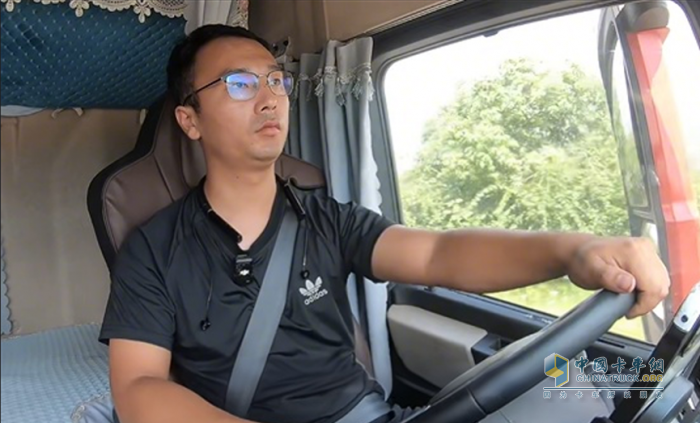舒适创收好帮手！老司机苏师傅点赞欧曼星辉动力540马力燃气车