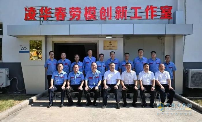 江铃集团：“市级示范”，揭牌！