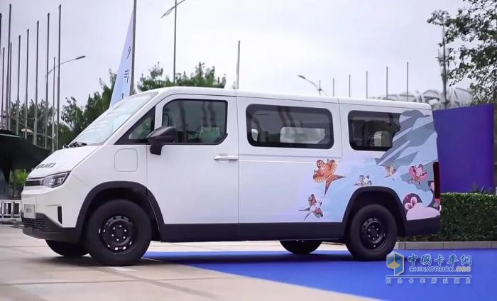 告别装卸难、货损高!祥菱 U7 让粮油酒水运输老板省心又赚钱