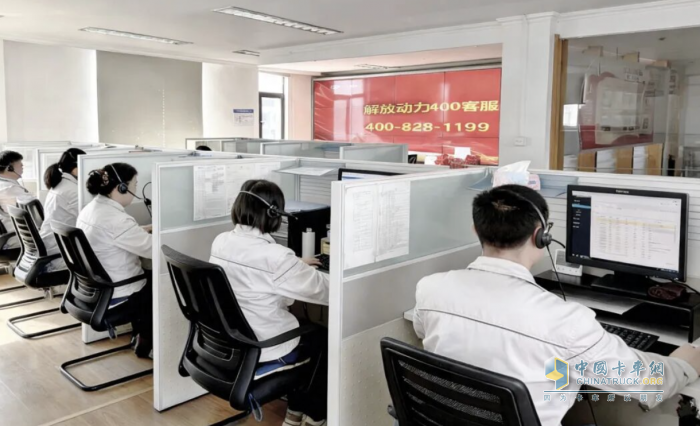 春节服务“不打烊” 解放动力24小时守护，陪伴卡友一路坦途！
