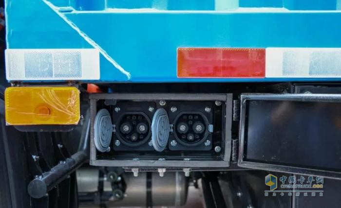 江淮跨越X5,新能源载货车,快递物流