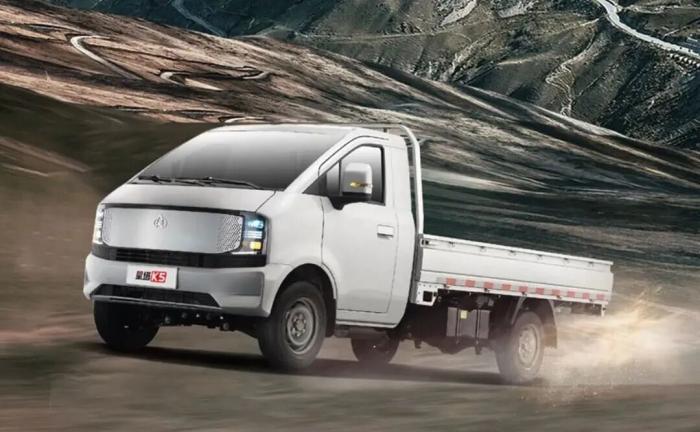 长安跨越星塔K5区域上市品鉴会首站在郑州站启动