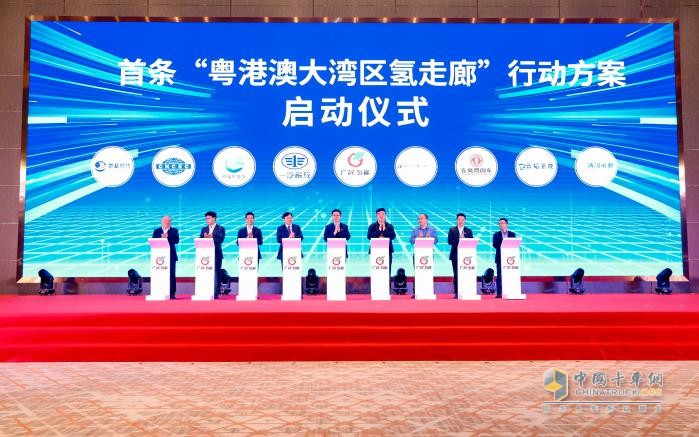 摘得“首季国内销冠” 中国一汽向新而行