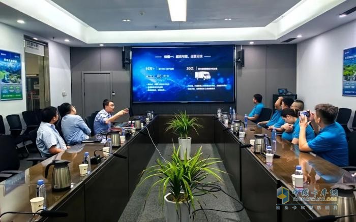 飞碟征途车友会走进汉德车桥  见证匠心精品！