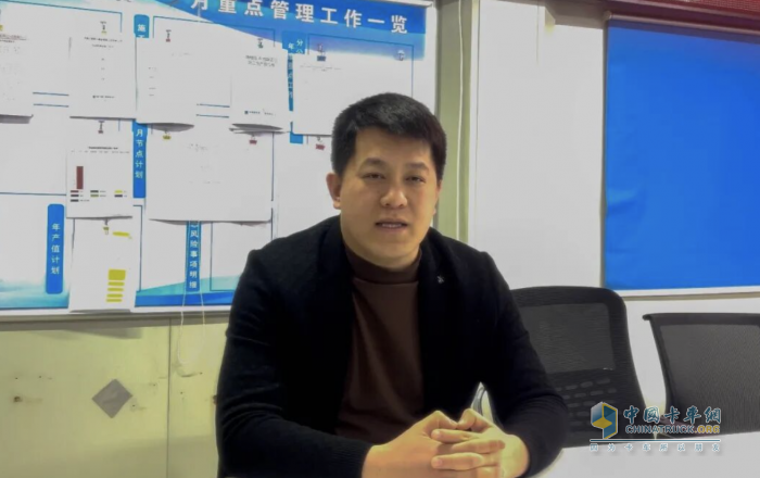 徐工纯电动自卸车