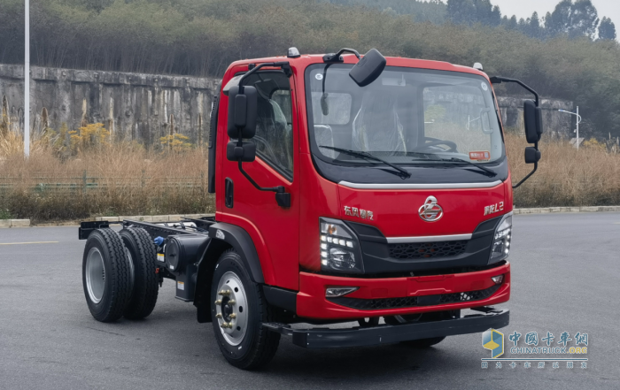 乘龙L2自卸车：动力强劲+承载稳固，城乡运输无压力