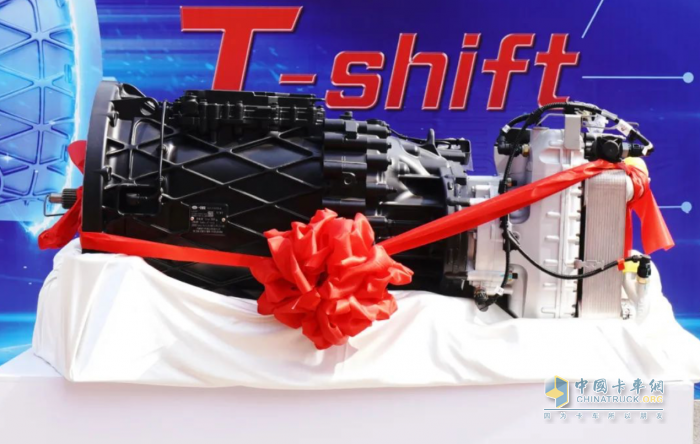 一汽解放T-shift 12挡AMT产品上市发布会暨2025京津冀万辆庆典隆重举行