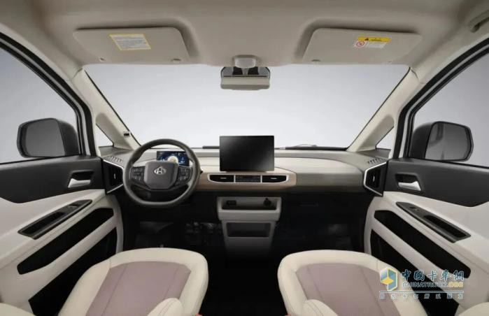 权威认证！长安跨越星光斩获2025年度“最具人气大VAN”大奖！