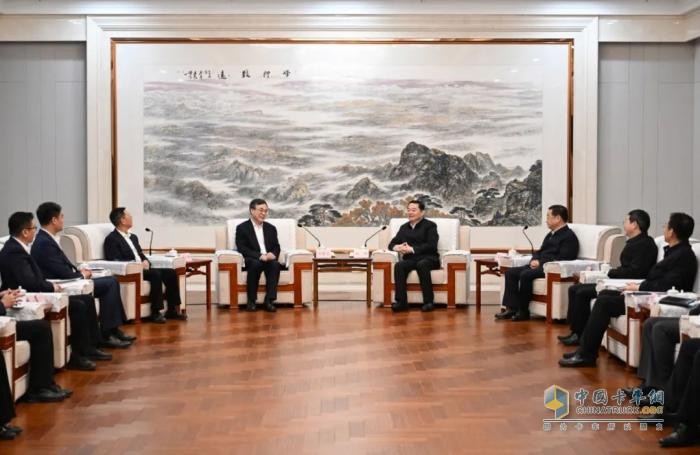 中国邮政集团与辽宁省政府签署战略合作框架协议