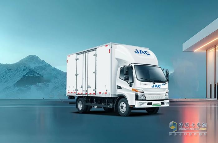  携手共赢！江淮新能源轻卡EV5助力中通快递迎战“双十一”