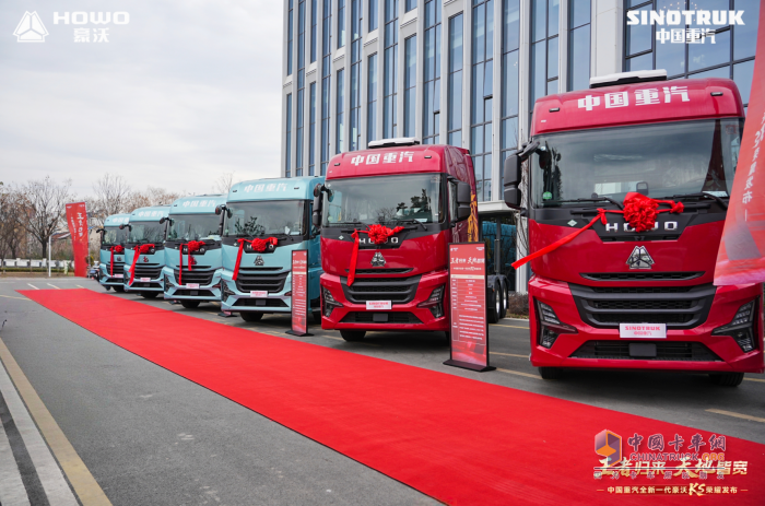 创效新选择！豪沃KS燃气牵引车，让高端干线物流“时效与利润”双丰收