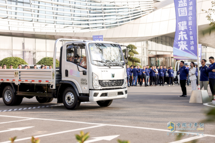 见证潍柴速度 潍柴新能源蓝擎汽车新品全国上市