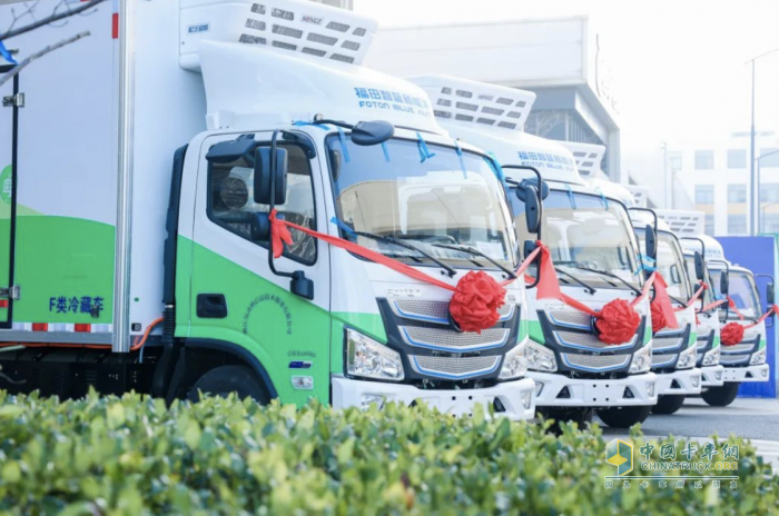 氢力加速 绿动未来 100台欧马可智蓝氢燃料轻卡交付宁波区域大客户