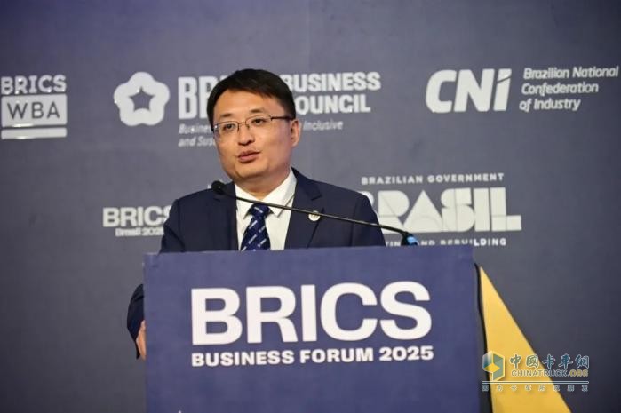 李强出席在巴西中资企业座谈会，徐工受邀参加