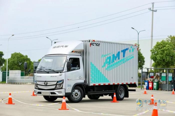 行业首创 独立悬架+AMT自动挡 欧马可Xpro 梦想卡车来了