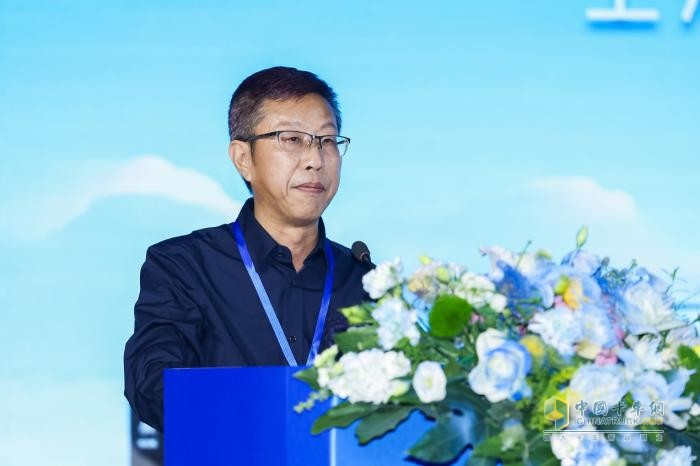 “跑赢每一度” 宇通重卡长续航牵引车全系产品隆重发布