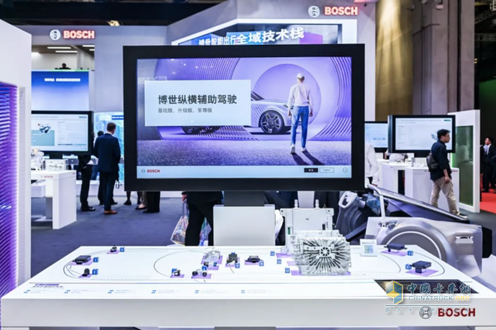 2025上海车展：博世软件和技术创新勾勒未来汽车架构，共塑智能出行新图景