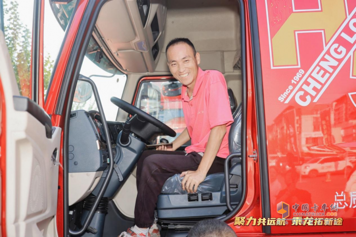 订单51台！乘龙之夜临沂掀起物流装备升级风暴