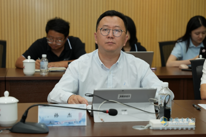 如何撕开卡车行业增长新缺口？东风商用车精准营销提供了答案