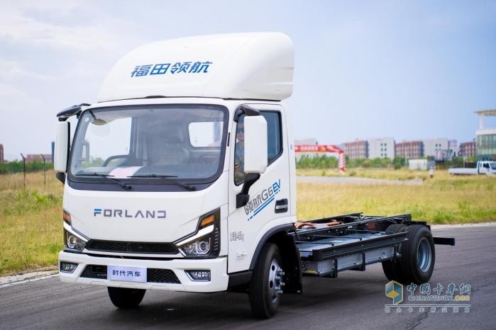 赛道首秀！时代汽车六款 FORLAND 新标产品亮相