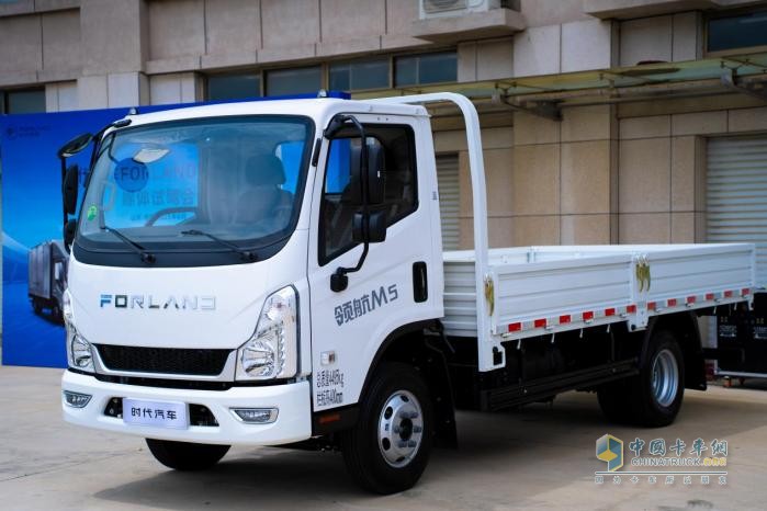 赛道首秀！时代汽车六款 FORLAND 新标产品亮相