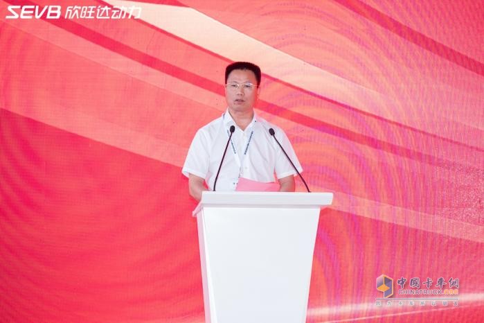 欣旺达动力亮相全球最大兆瓦超充场站，15分钟补能打破“补能焦虑”