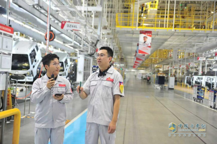 获赞19万+！厂长直播揭秘东风股份“智造品质”！