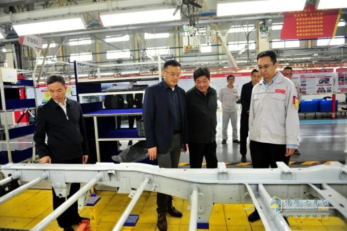 尤峥：新能源先行先试，为东风轻型车高质量发展筑牢根基