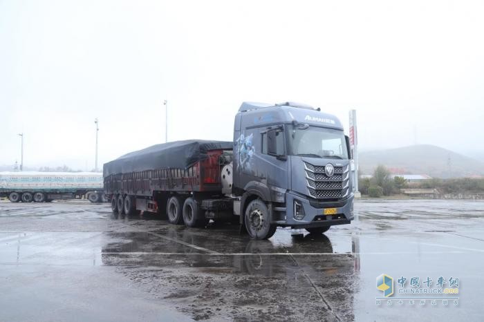 欧曼银河5M 14N 510马力燃气车煤炭场景运营全纪实