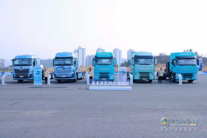 东风康明斯：天龙哥十年之约温暖启程