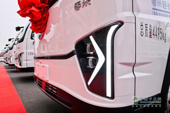 掘金时代的第一桶“金”：零米轻卡金米版如何重新定义商用效率边界