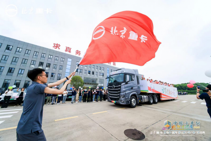 上市一年销量破6000辆 北京重卡是行业“孤本”还是有迹可循？