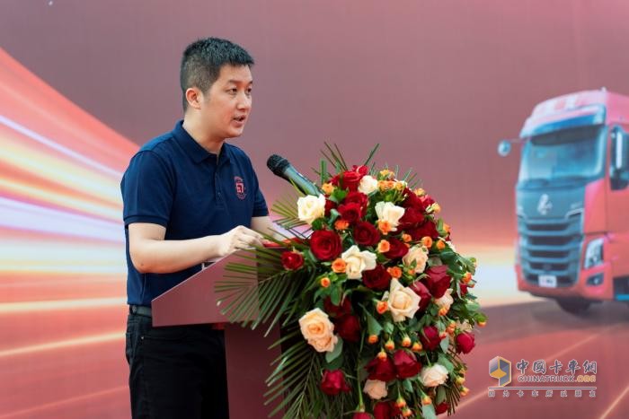 618之前批量交付260台，谁家快递车这么受欢迎？