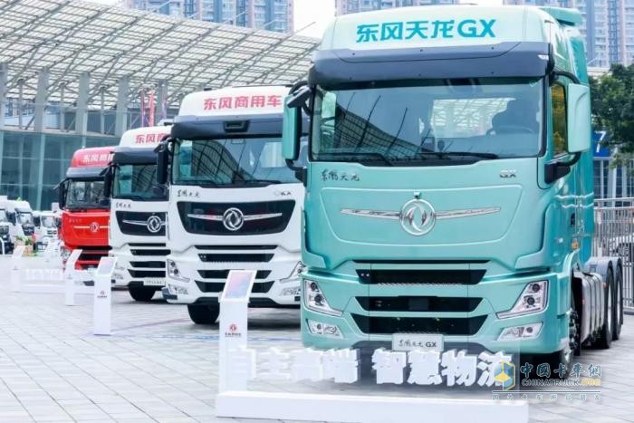 燃动未来！东风商用车2025合作伙伴大会，龙擎动力“链”接精彩