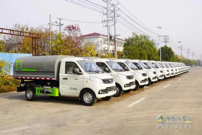 祥菱V1厢式垃圾车批量交付 助推湖北环卫驶入高效低碳新赛道