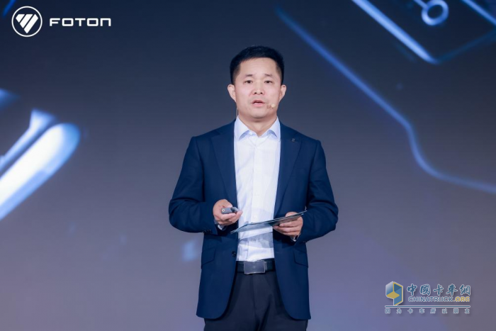行业首款卡车低入口环卫车全国上市 欧航智蓝EHL开启城市清洁装备新篇章