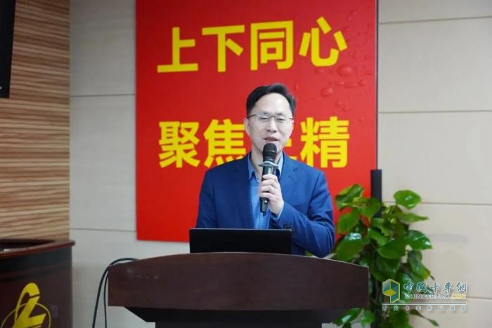 签约1500台！东风柳汽与中欧国际工商学院“龙行工程”生态共创合作项目启动