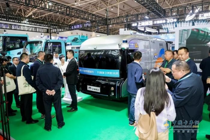 龙耀北京，实力出展！宇通环卫亮相2025 中国环卫与设备博览会！