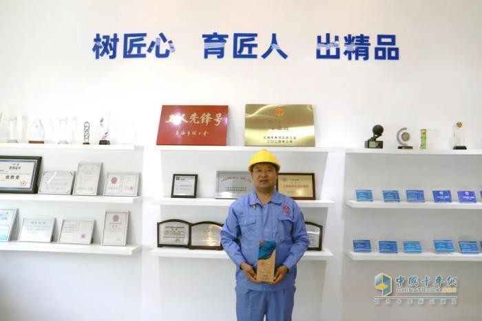 以创新诠释工匠精神，交大神舟高强荣获