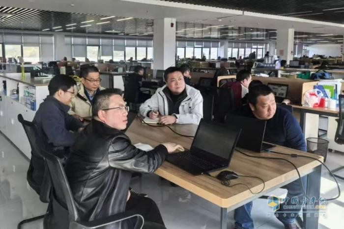 东风商用车：追了十多年，这份『攻略』无保留分享