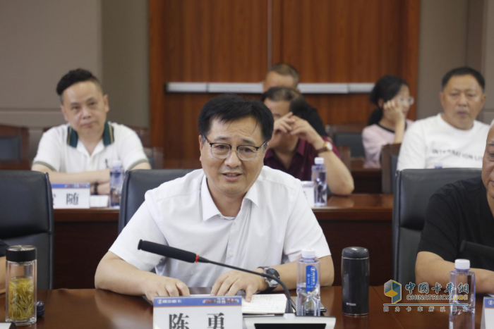 随州市汽车行业协会走进陕汽重卡