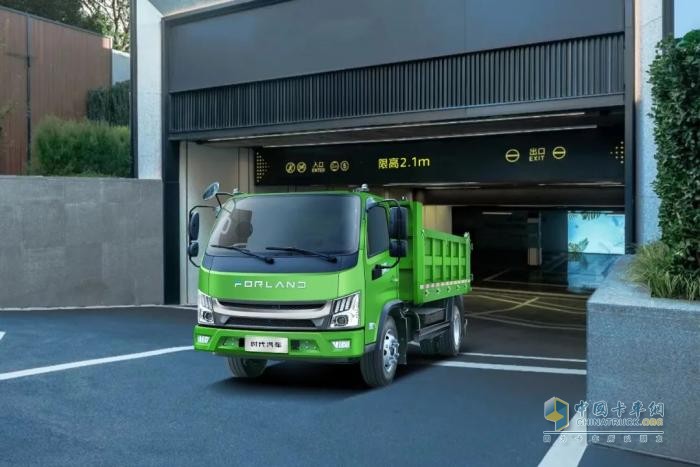 瑞沃金刚S3混动版自卸车 油电双擎大幅提高运输效率