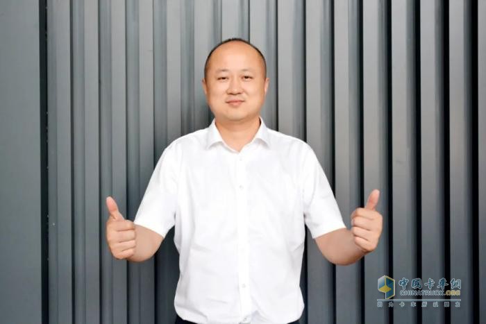 80辆港口牵引车签约，新赛道驱动宁波港口物流价值升级