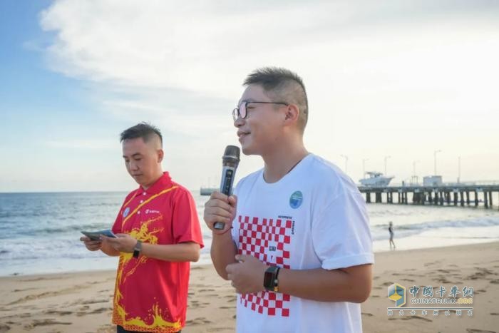 “飞碟漫天飞 财运满满”天涯海角公益行活动圆满收官！