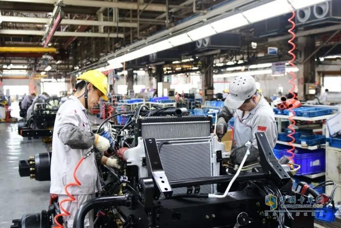 东风商用车：硬仗！迎战！