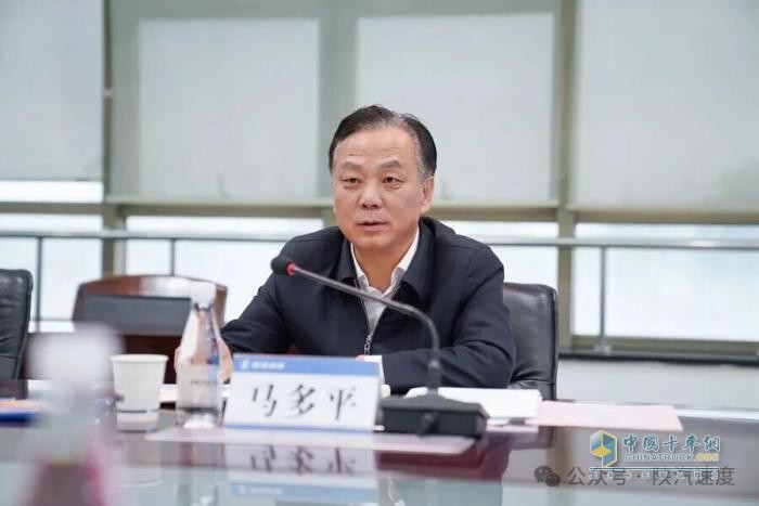 省国资委党委副书记马多平调研陕汽企业文化建设工作