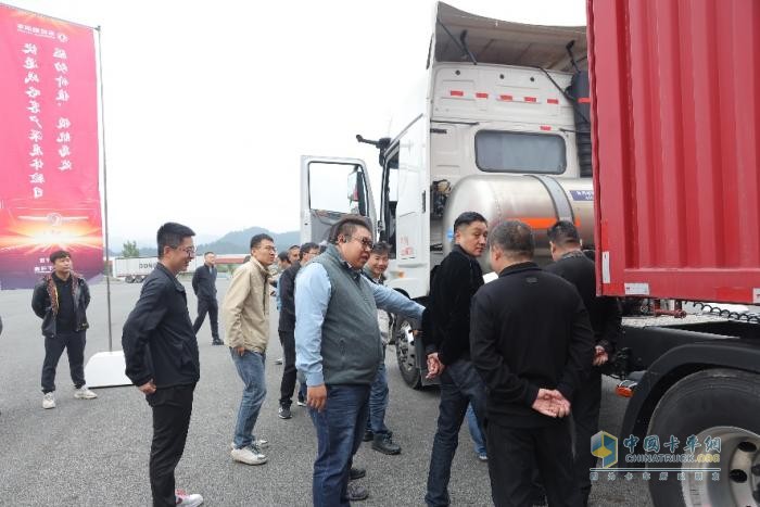 驱动价值 领航高效 东风商用车快递战略客户深度体验日在十堰圆满举行