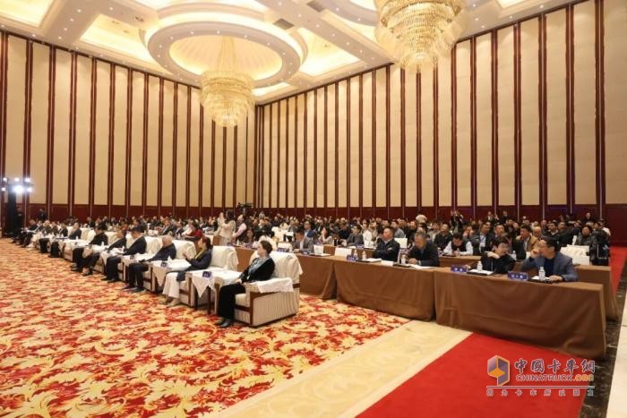 2025中国商用车新生态论坛